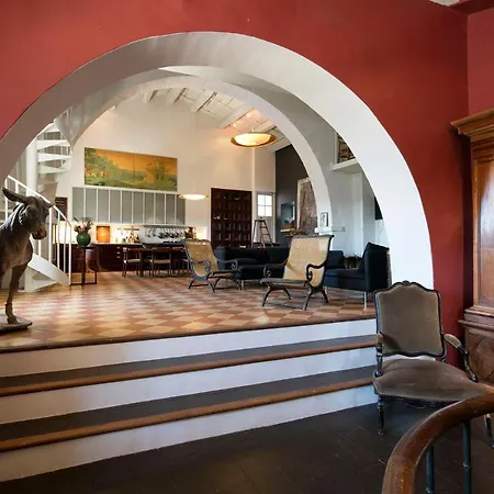 Bastide Le Paon Villa Redortiers